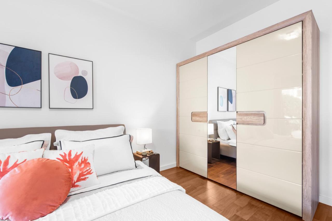 Luxury New Apartment With Private Garden Near The Beach! Poreč Exteriér fotografie